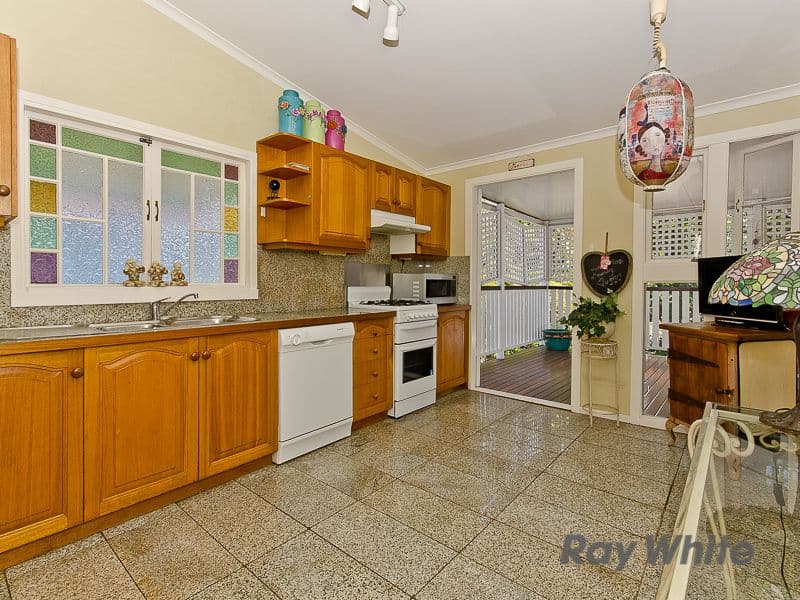46 Silvester Street, WILSTON QLD 4051, Wilston - Thumbnail 6