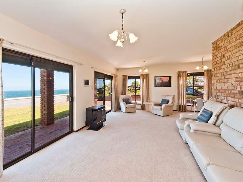178A Warnbro Beach Road, WAIKIKI WA 6169, Waikiki - Thumbnail 2