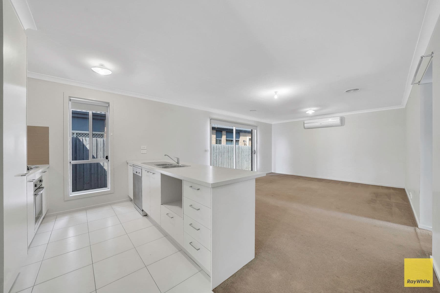 5 Chantelle Parade, Tarneit VIC 3029, Tarneit - Thumbnail 4