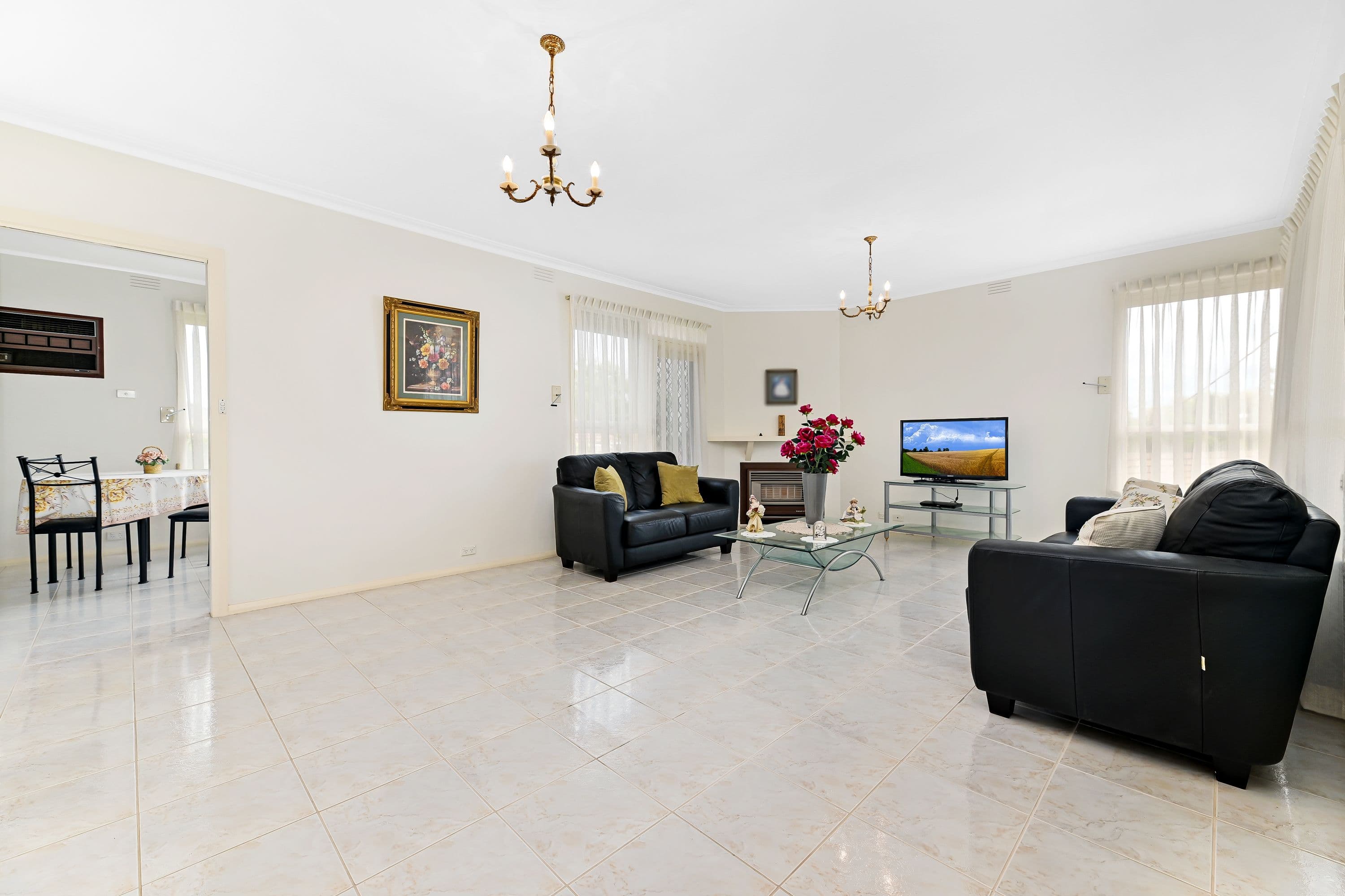 8 Azalea Court, Wheelers Hill VIC 3150, Wheelers Hill - Thumbnail 2