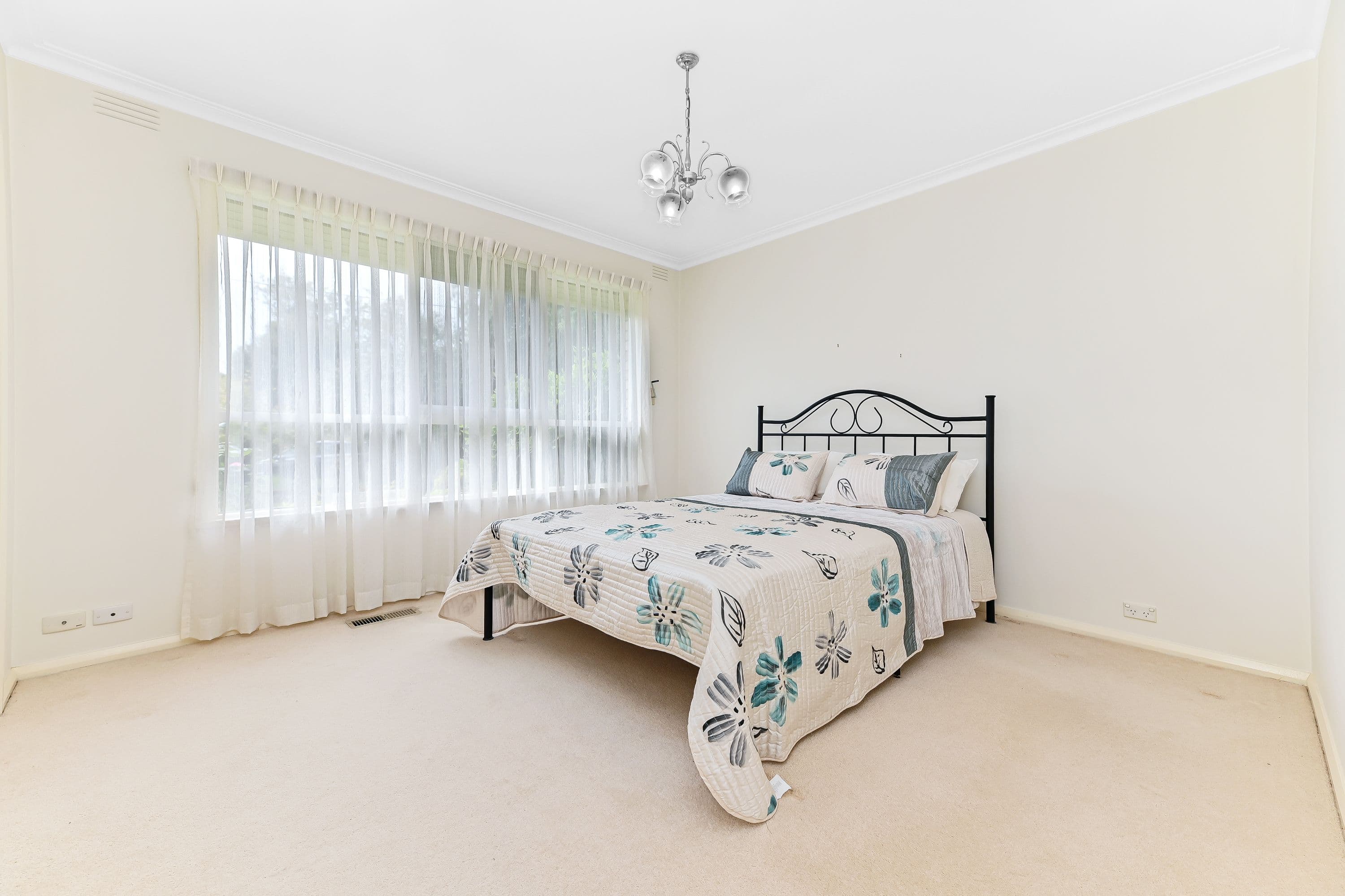 8 Azalea Court, Wheelers Hill VIC 3150, Wheelers Hill - Thumbnail 4