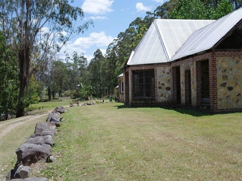 51 Burton Lane, SAMFORD VALLEY QLD 4520, Samford Valley - Thumbnail 6