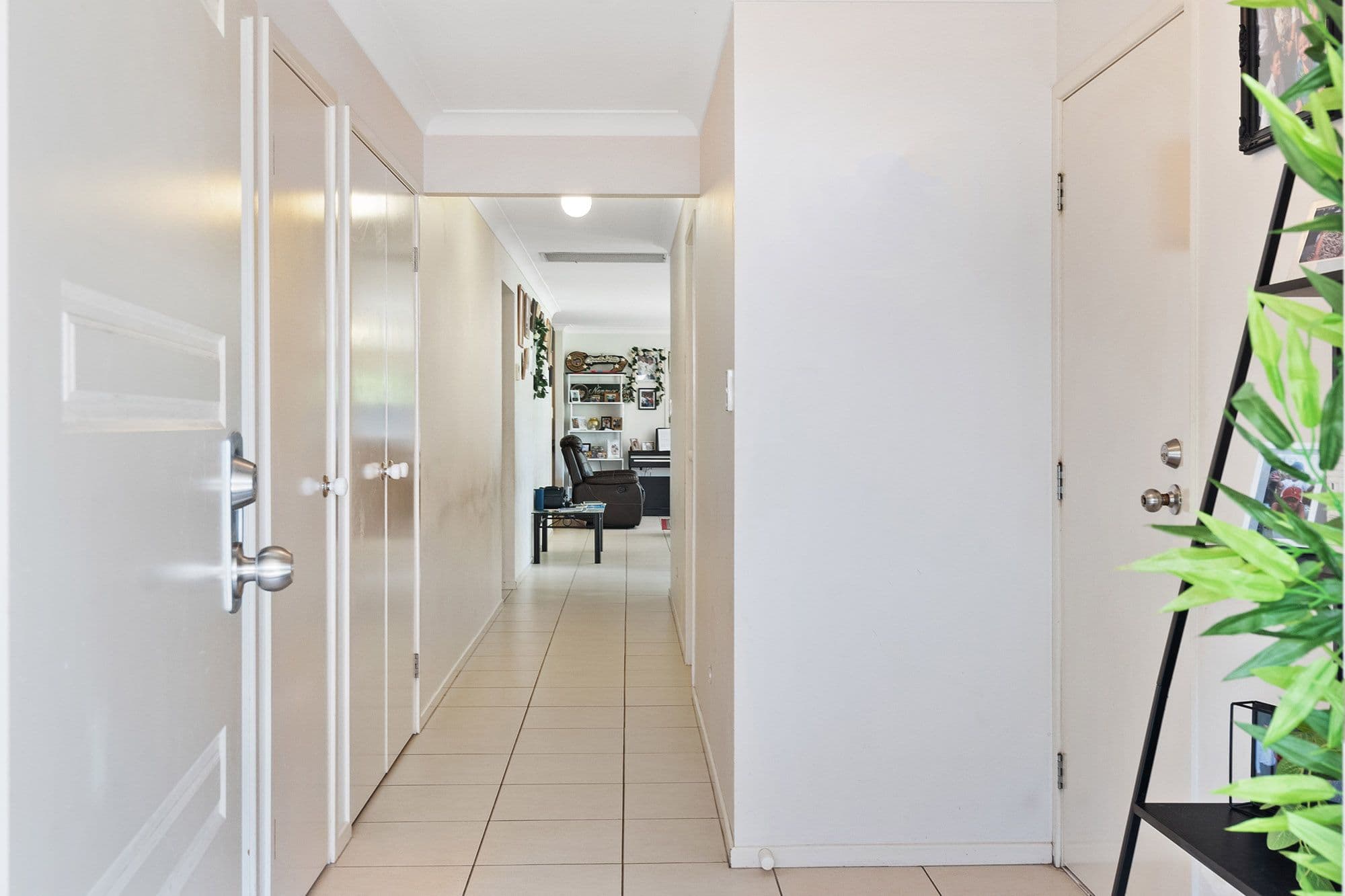 67A Lynelle Street, Marsden QLD 4132, Marsden - Thumbnail 2
