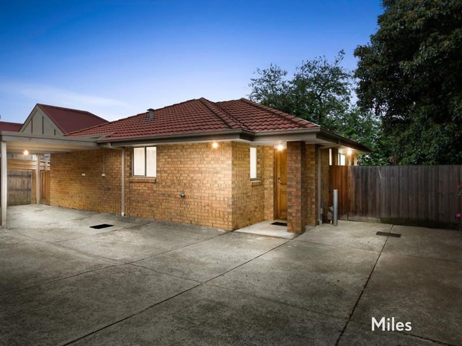 3/37 Waiora Road, Heidelberg Heights, Heidelberg Heights - Thumbnail 2