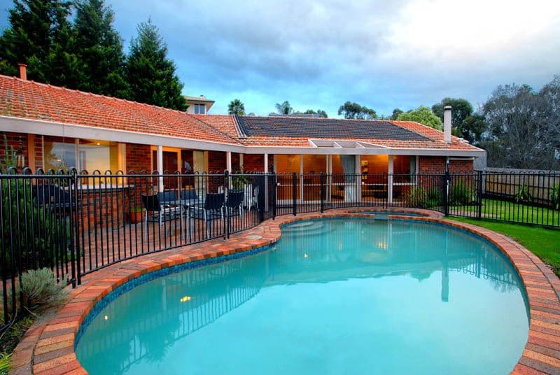 6 Wakefield Place, TEMPLESTOWE VIC 3106, Templestowe - Image 1