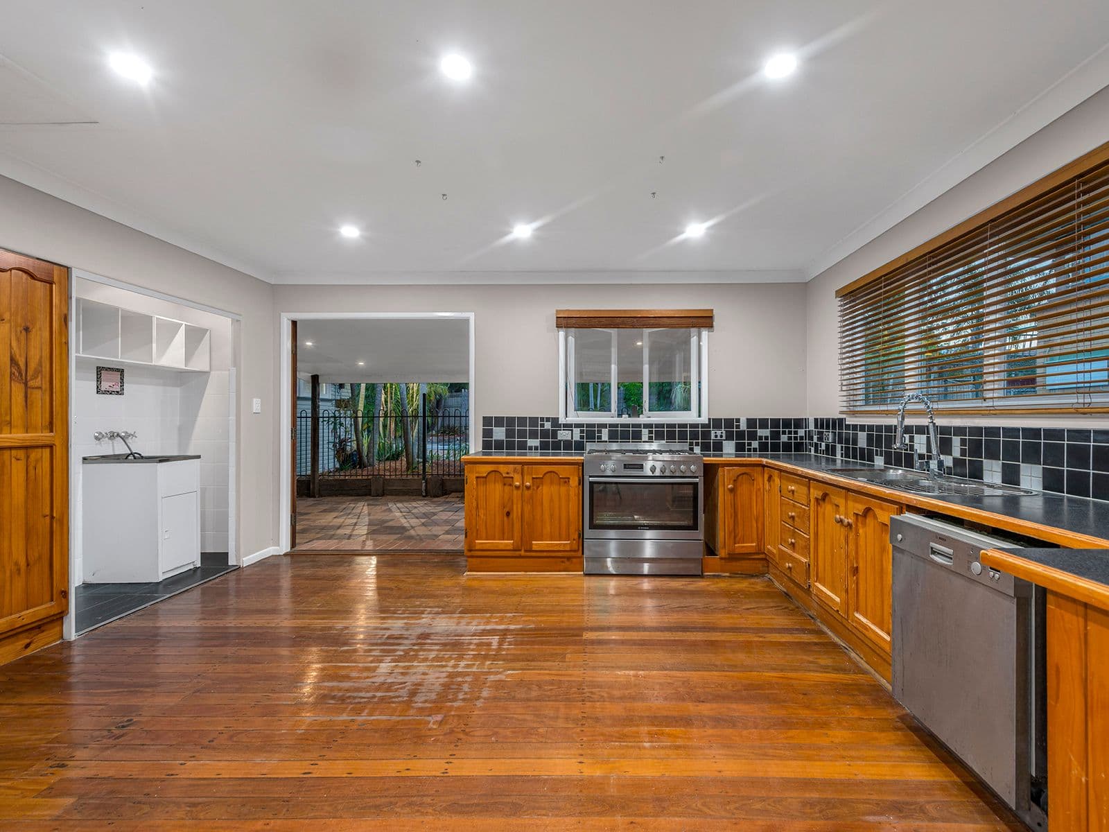 56 Merle Street, Carina QLD 4152, Carina - Thumbnail 5