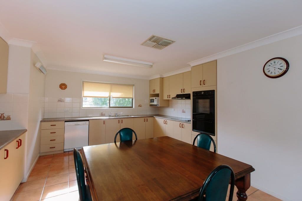 2 Hilderson, Goondiwindi QLD 4390, Goondiwindi - Thumbnail 7