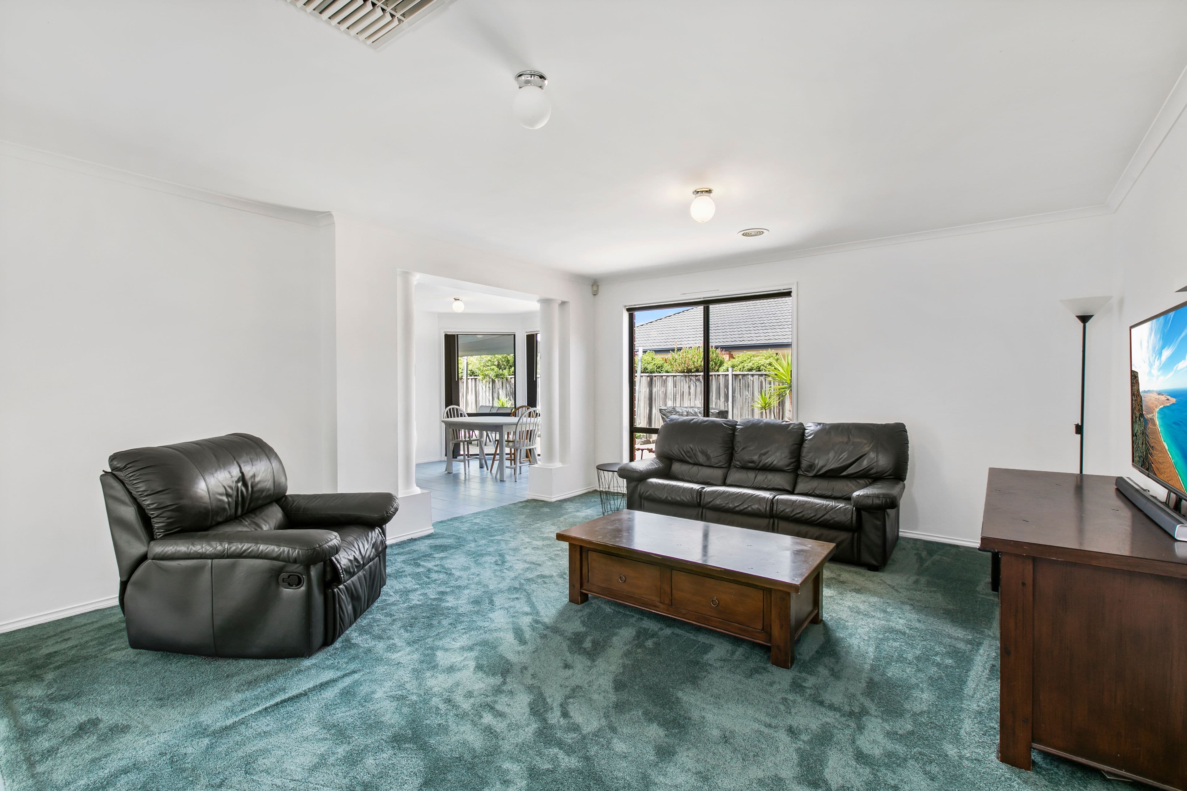35 Hartland Circuit, Pakenham VIC 3810, Pakenham - Thumbnail 3