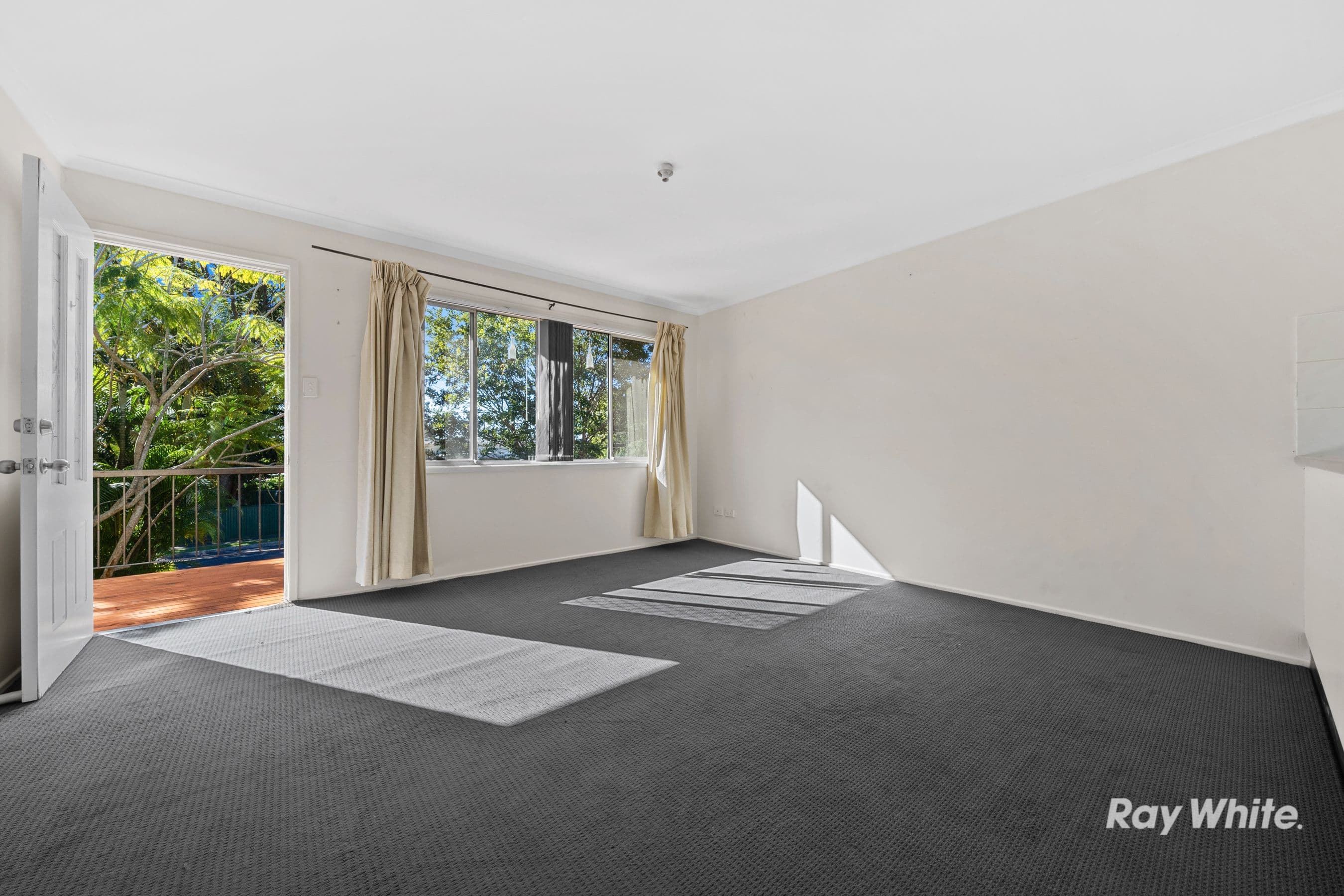 4 Briner Street, Kingston QLD 4114, Kingston - Thumbnail 2