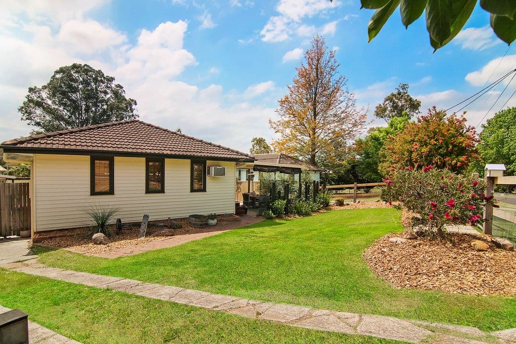 10 Enfield Avenue, North Richmond - Image 1