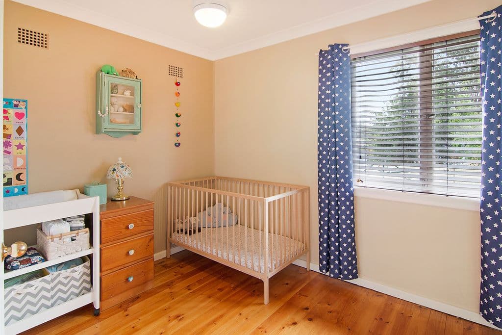 10 Enfield Avenue, North Richmond - Thumbnail 6