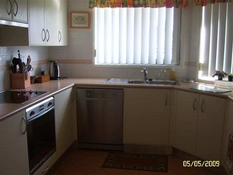 42 Kenibea Avenue, KAHIBAH NSW 2290, Kahibah - Thumbnail 2