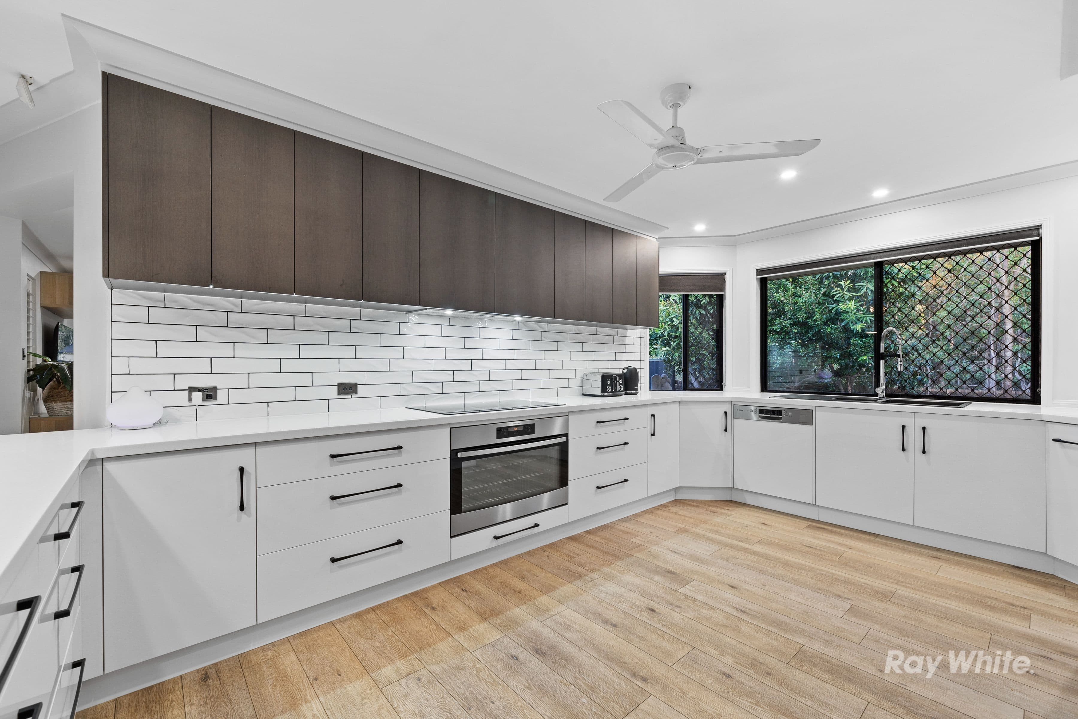 23 Eucalypt Place, Heritage Park QLD 4118, Heritage Park - Thumbnail 7