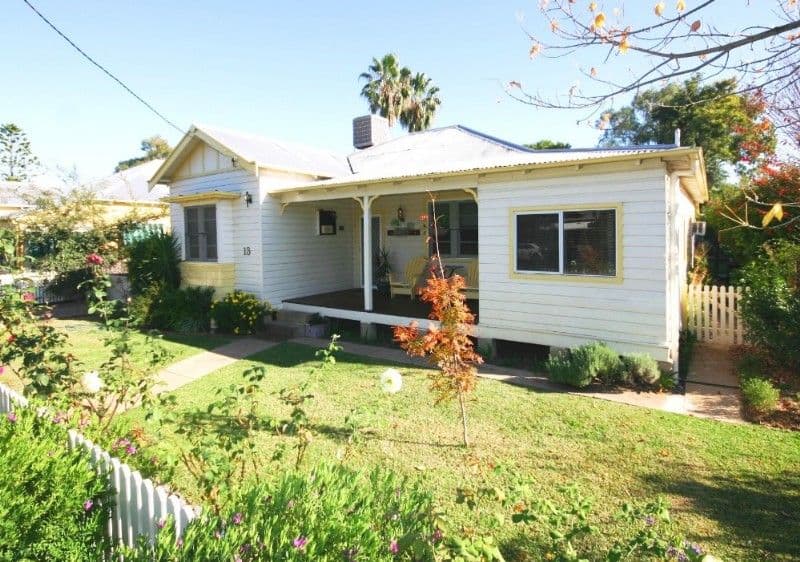 13 Kate Street, NARRABRI NSW 2390, Narrabri - Image 1