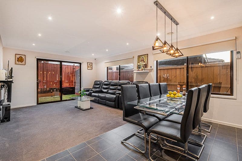 64 Noorat Place, Cranbourne North VIC 3977, Cranbourne North - Thumbnail 4