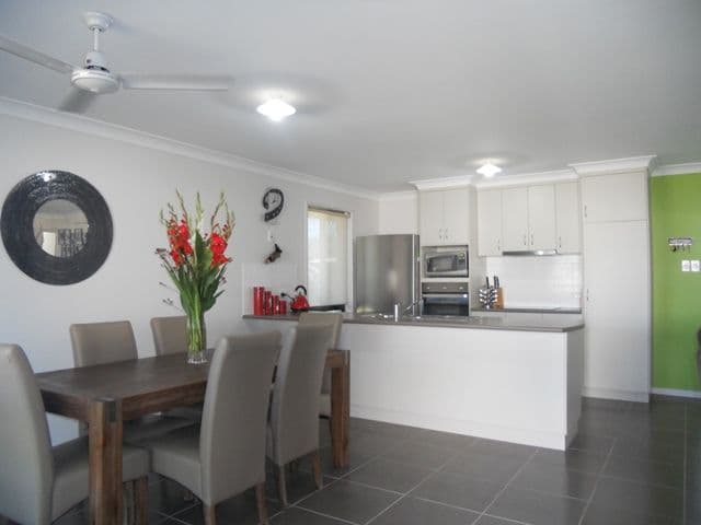 9 Archbold Court, MARIAN QLD 4753, Marian - Thumbnail 2