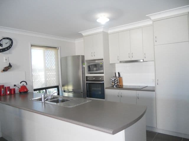 9 Archbold Court, MARIAN QLD 4753, Marian - Thumbnail 7
