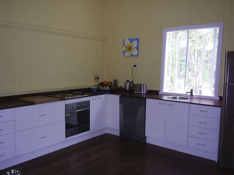 17  Currong Street, RUSSELL ISLAND QLD 4184, Russell Island - Thumbnail 4
