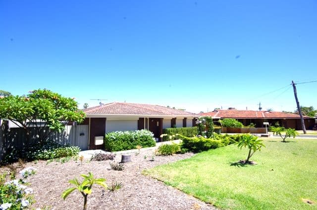 22 Burgland Drive, GIRRAWHEEN WA 6064, Girrawheen - Image 1