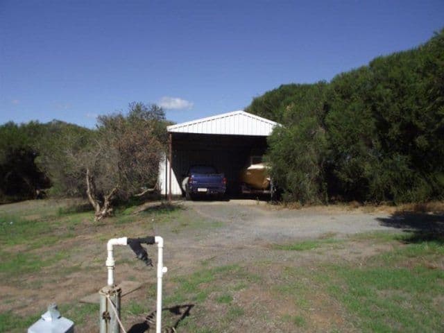 87 Tulloch Drive, DONGARA WA 6525, Dongara - Thumbnail 2