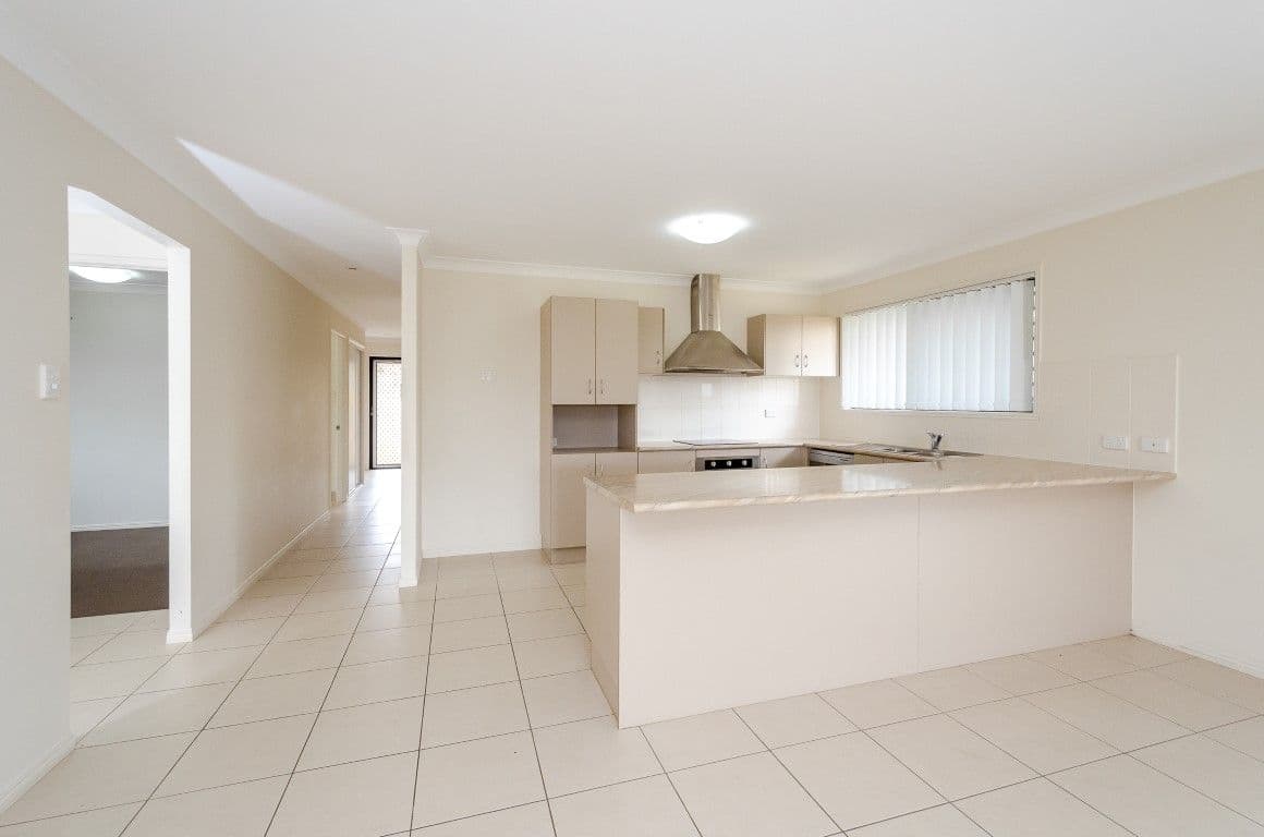 7 Trudy Avenue, Calliope QLD 4680, Calliope - Thumbnail 2