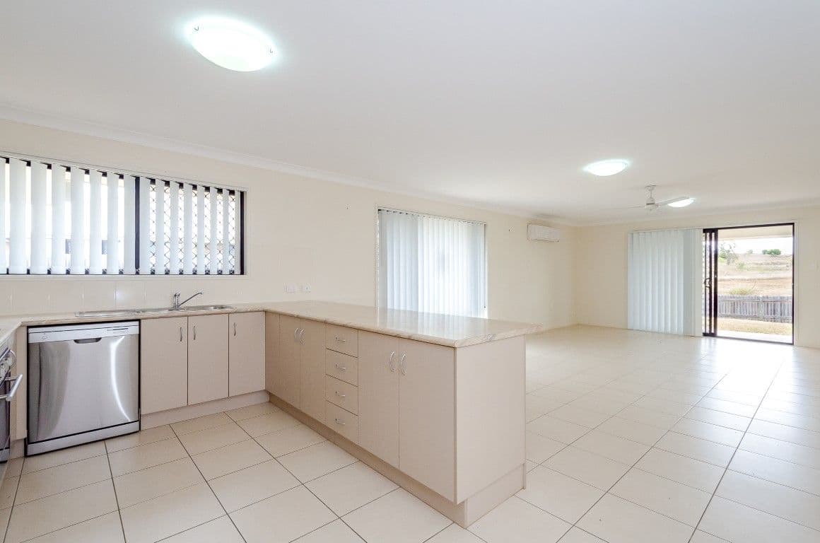 7 Trudy Avenue, Calliope QLD 4680, Calliope - Thumbnail 4
