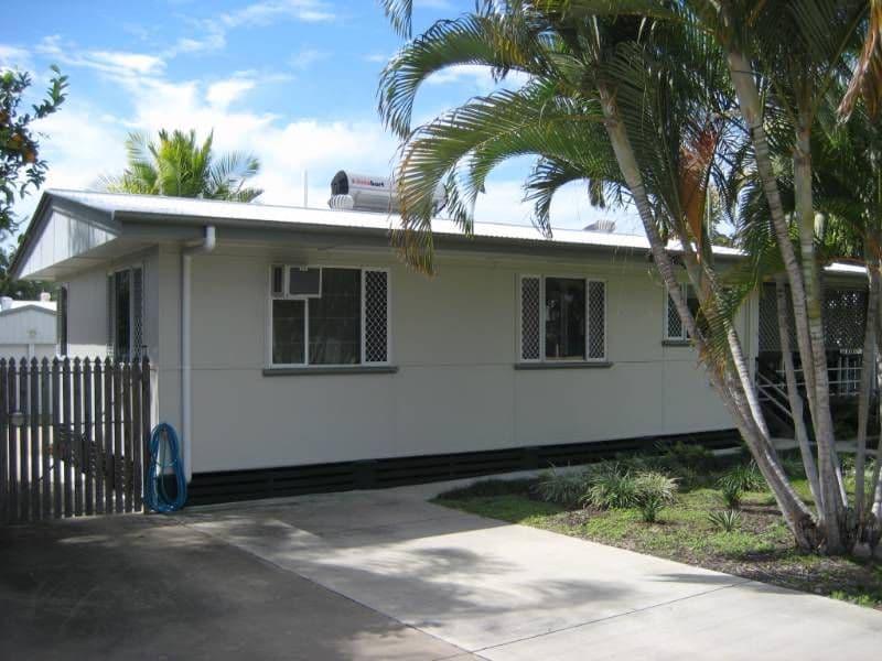 4 Smith Street, WEST GLADSTONE QLD 4680, West Gladstone - Image 1