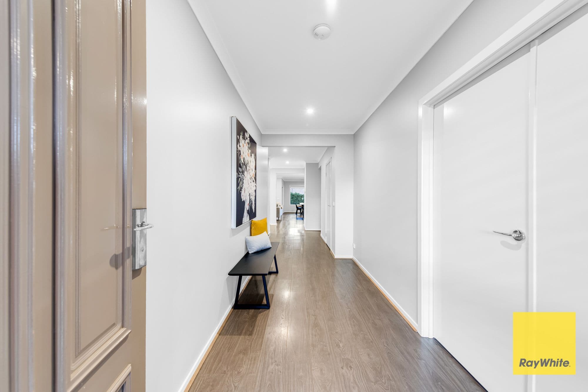 34 Amsterdam Avenue, Tarneit VIC 3029, Tarneit - Thumbnail 3