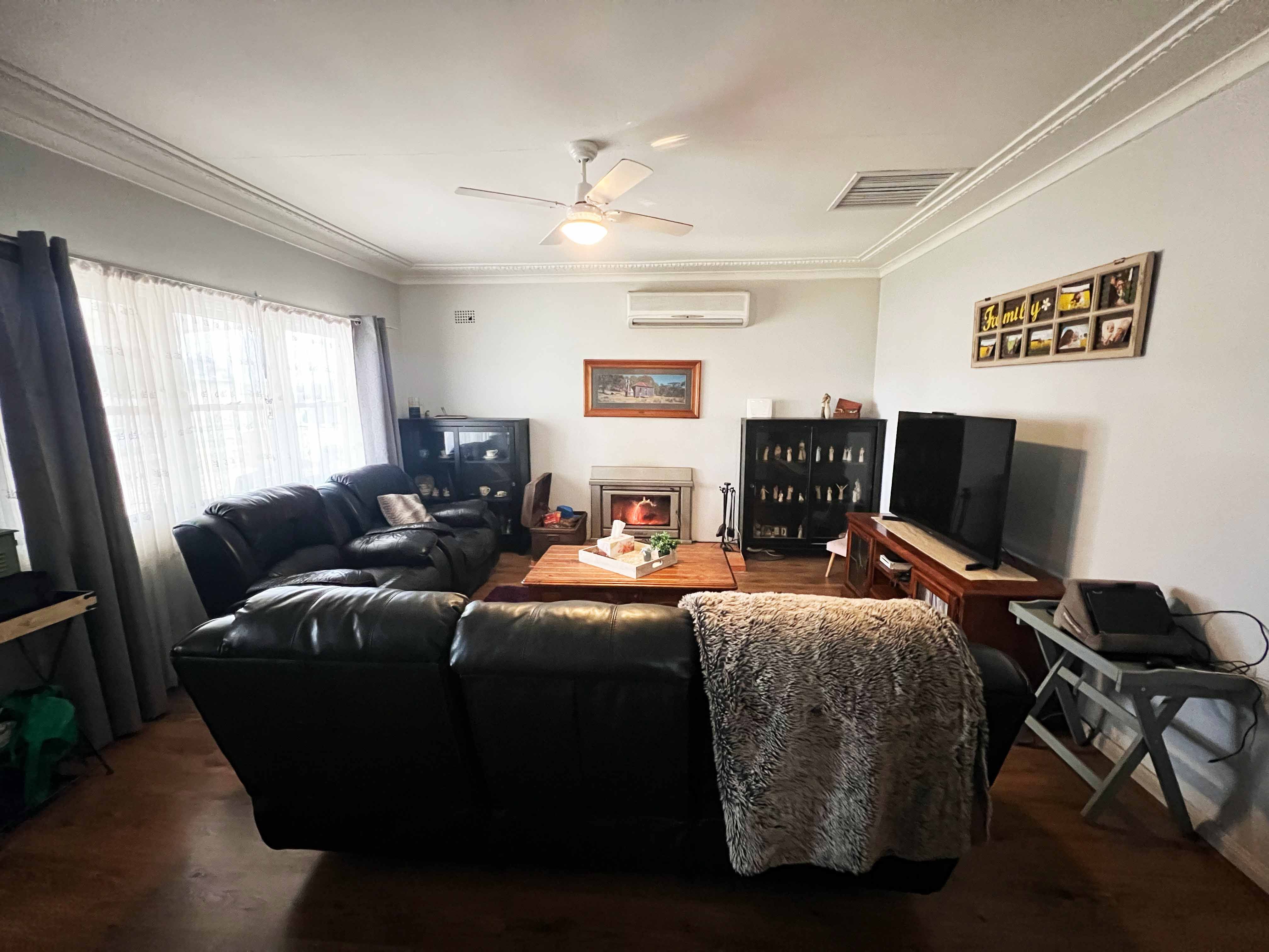 42 Creswell Street, West Wyalong NSW 2671, West Wyalong - Thumbnail 3