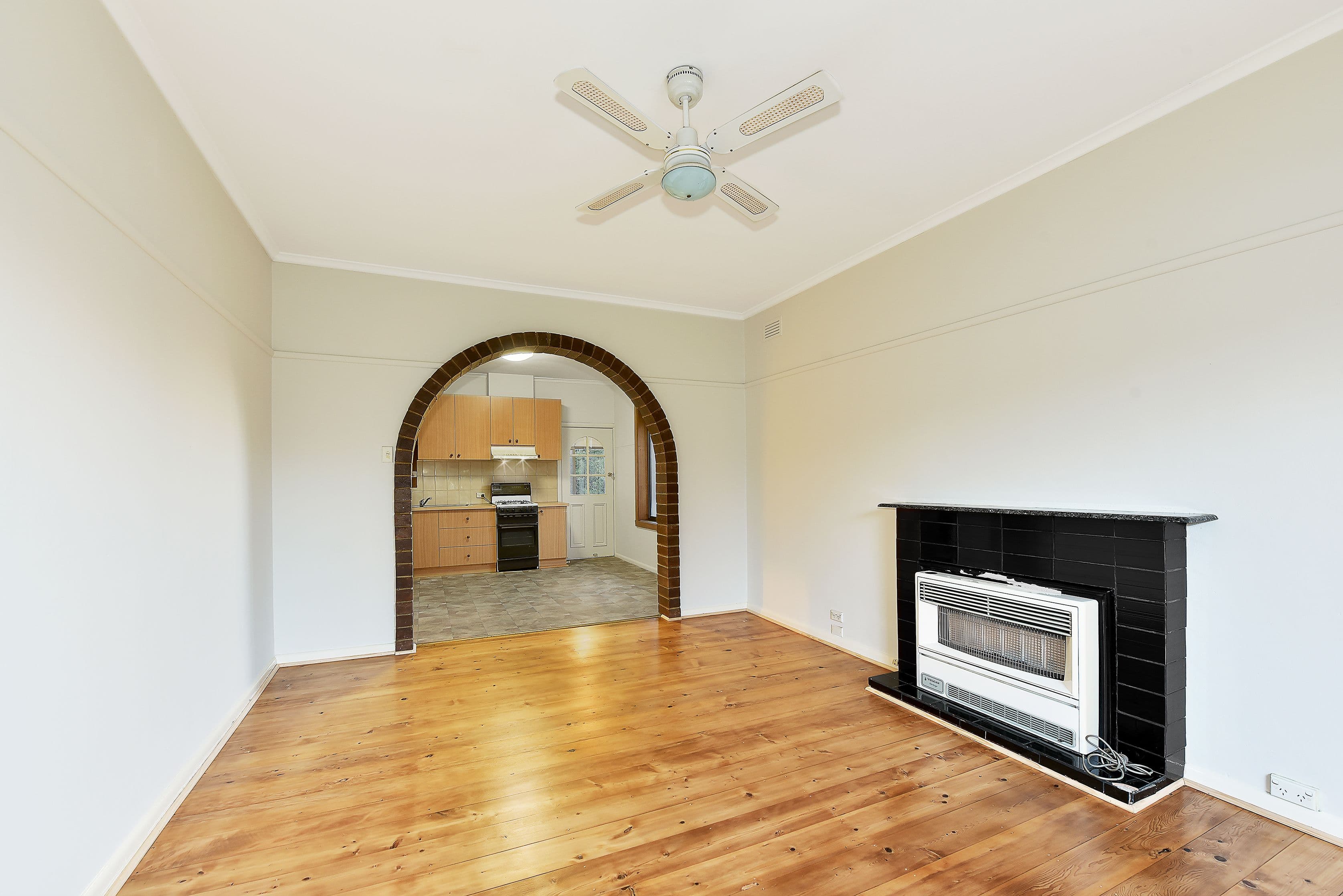 11 Ballard Avenue, Coburg North VIC 3058, Coburg North - Thumbnail 4