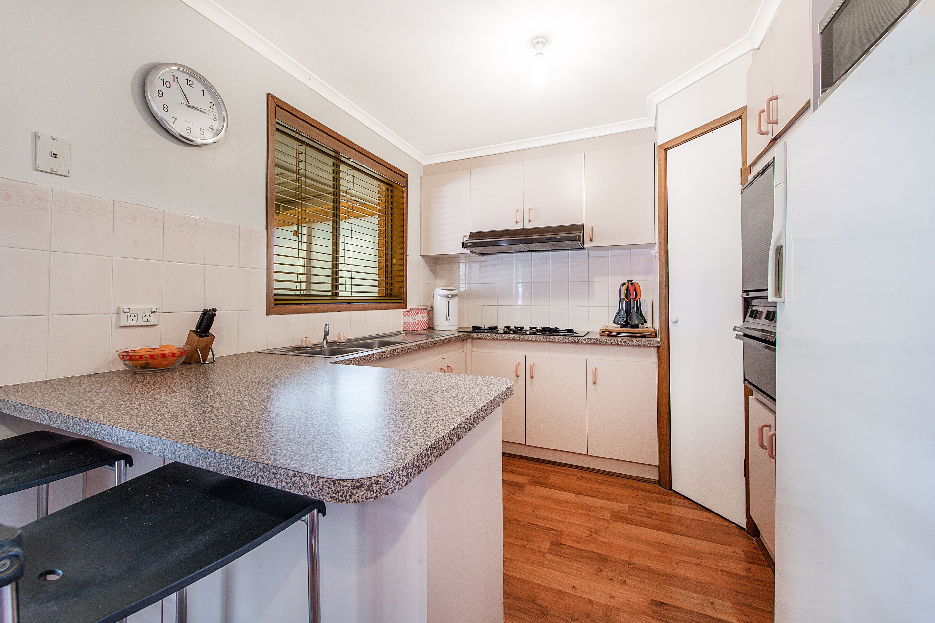 4 Stephanie Close, Ferntree Gully VIC 3156, Ferntree Gully - Thumbnail 3