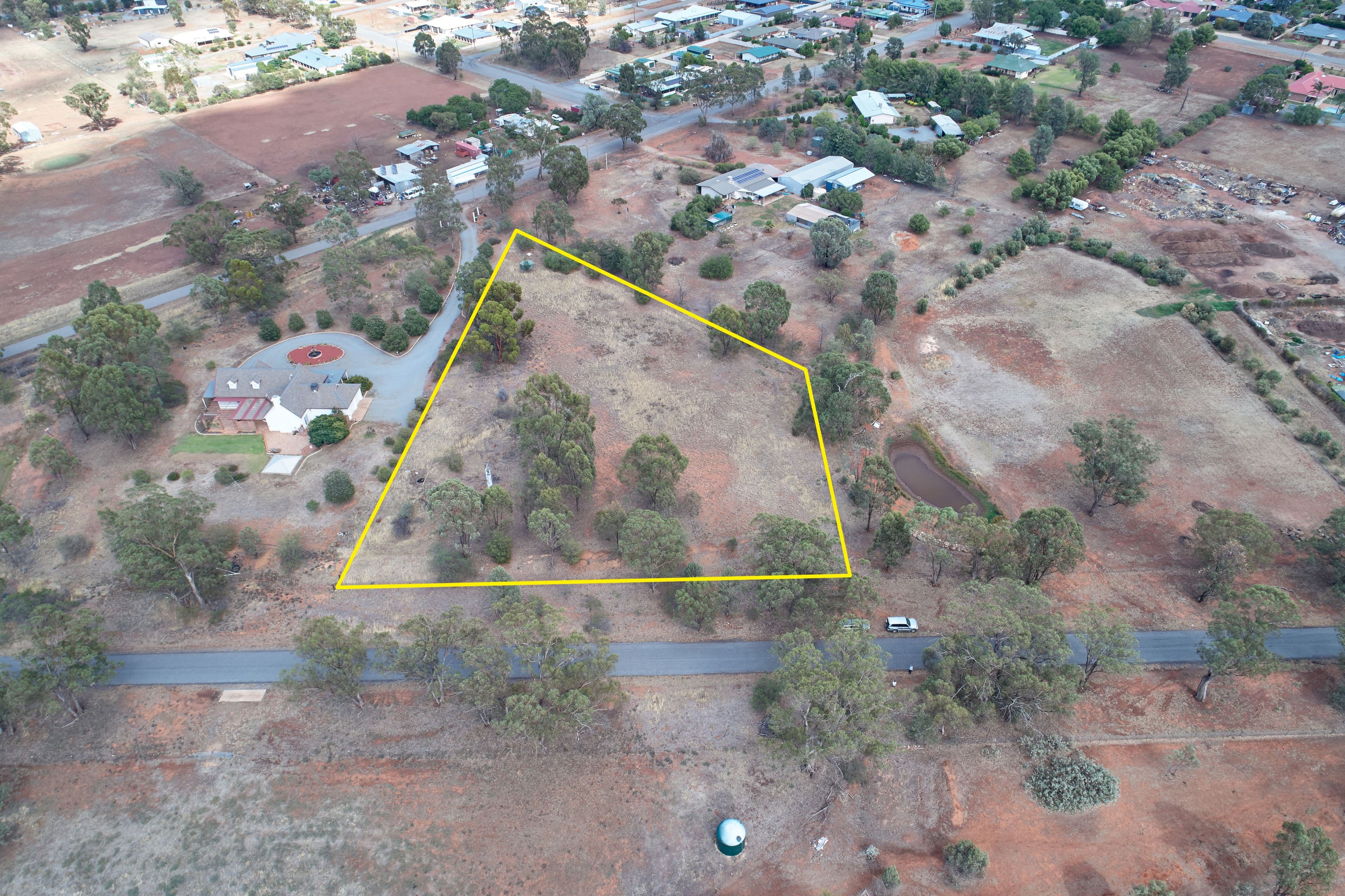 5-7 Curtis Lane, Coolamon NSW 2701, Coolamon - Image 1