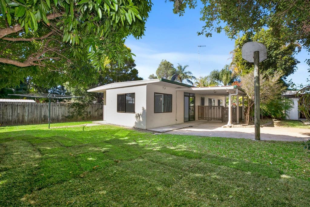 8 Spinnaker Street, Tewantin QLD 4565, Tewantin - Thumbnail 2