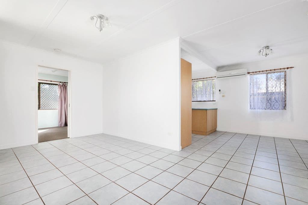 8 Spinnaker Street, Tewantin QLD 4565, Tewantin - Thumbnail 5