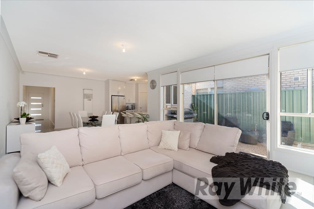 63 Hindmarsh Circuit, Mawson Lakes SA 5095, Mawson Lakes - Thumbnail 4