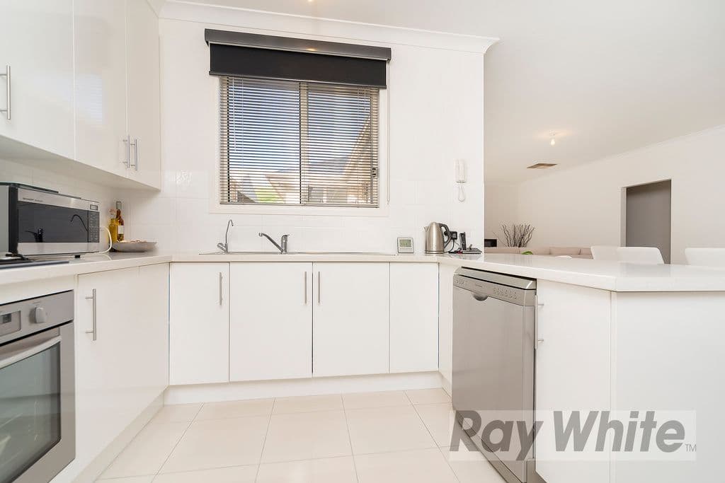 63 Hindmarsh Circuit, Mawson Lakes SA 5095, Mawson Lakes - Thumbnail 8