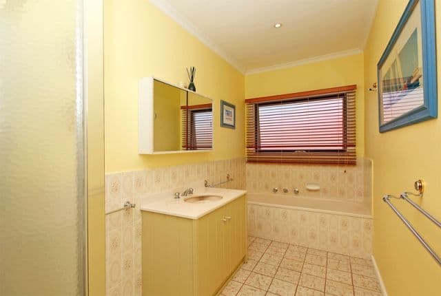 11 Joseph Street, BLACKBURN NORTH VIC 3130, Blackburn North - Thumbnail 7