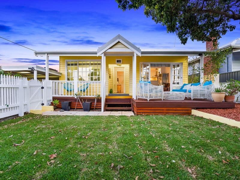 218 Ravenscar Street, Doubleview WA 6018, Doubleview - Image 1