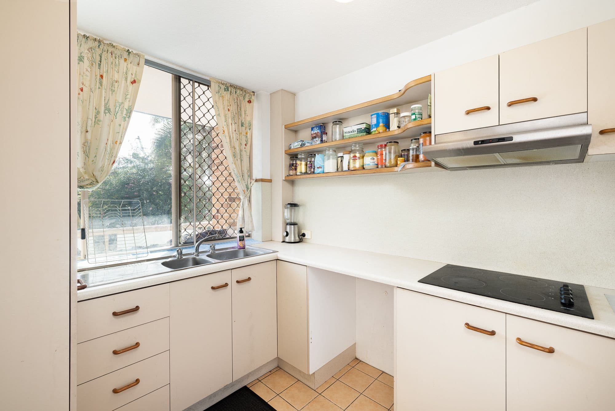 15 Augustus Street, Toowong QLD 4066, Toowong - Thumbnail 5