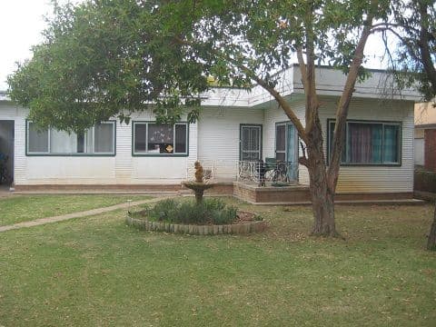 10 Simpson Avenue, COONAMBLE NSW 2829, Coonamble - Image 1