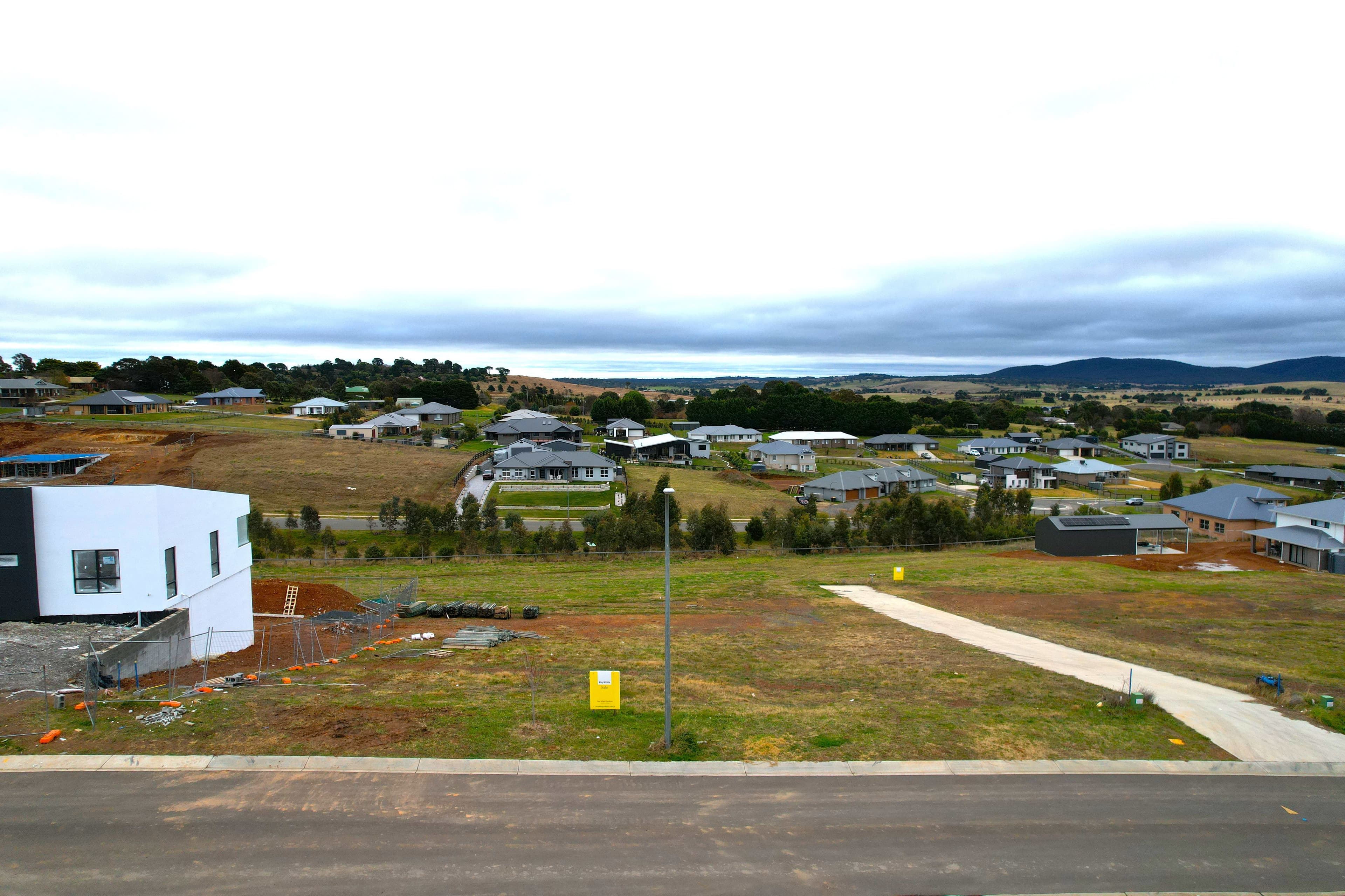 13 Snowgums Drive, Goulburn NSW 2580, Goulburn - Thumbnail 3