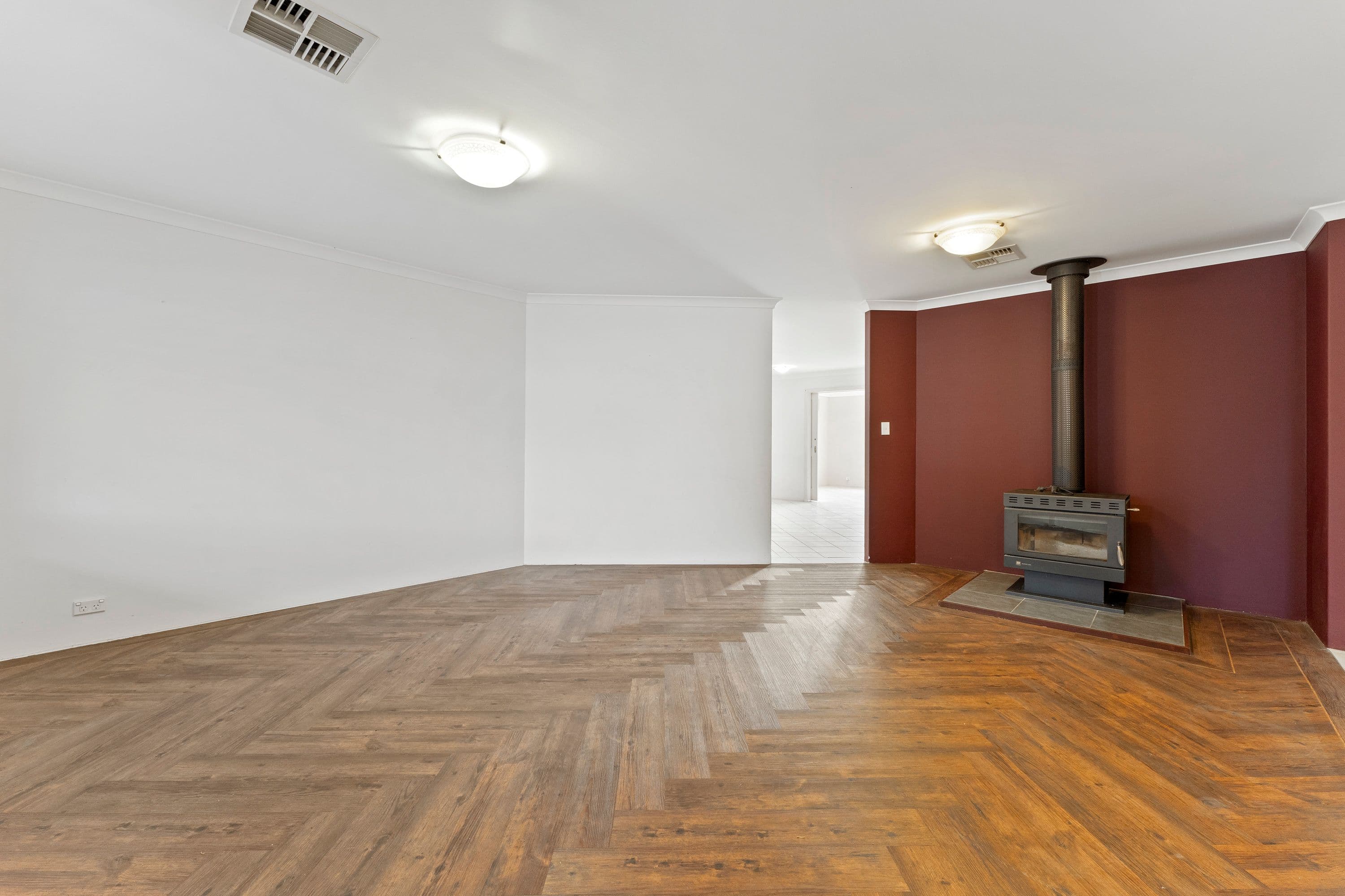 21 Parkland Drive, Warnbro WA 6169, Warnbro - Thumbnail 4