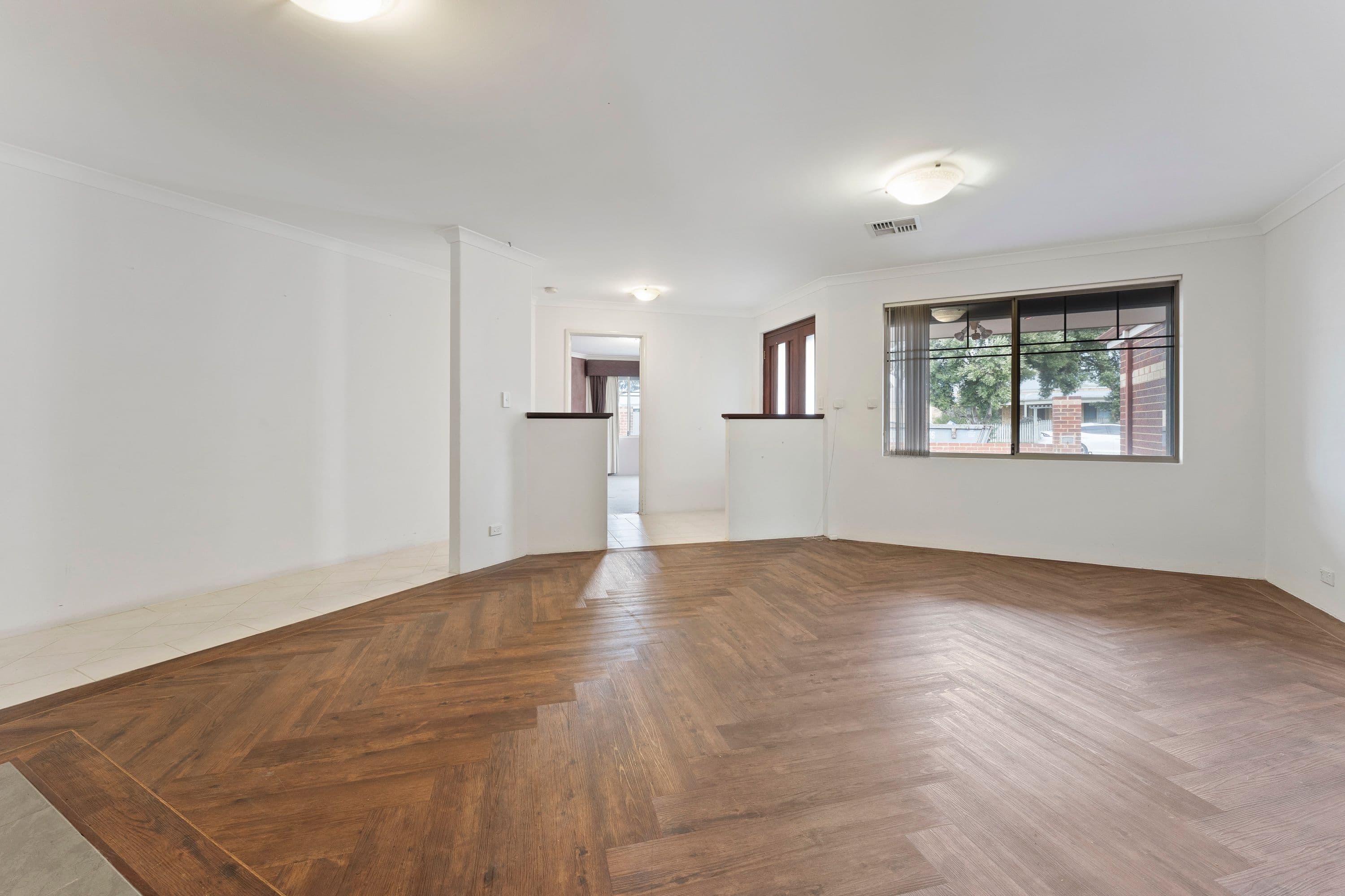 21 Parkland Drive, Warnbro WA 6169, Warnbro - Thumbnail 5