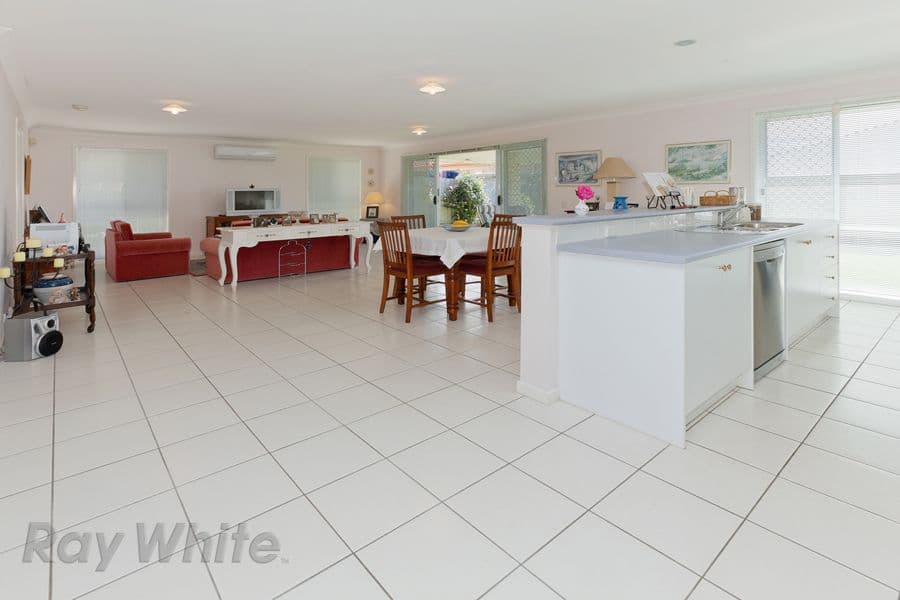 17 Jupiter Street, SPRINGFIELD LAKES QLD 4300, Springfield Lakes - Thumbnail 2