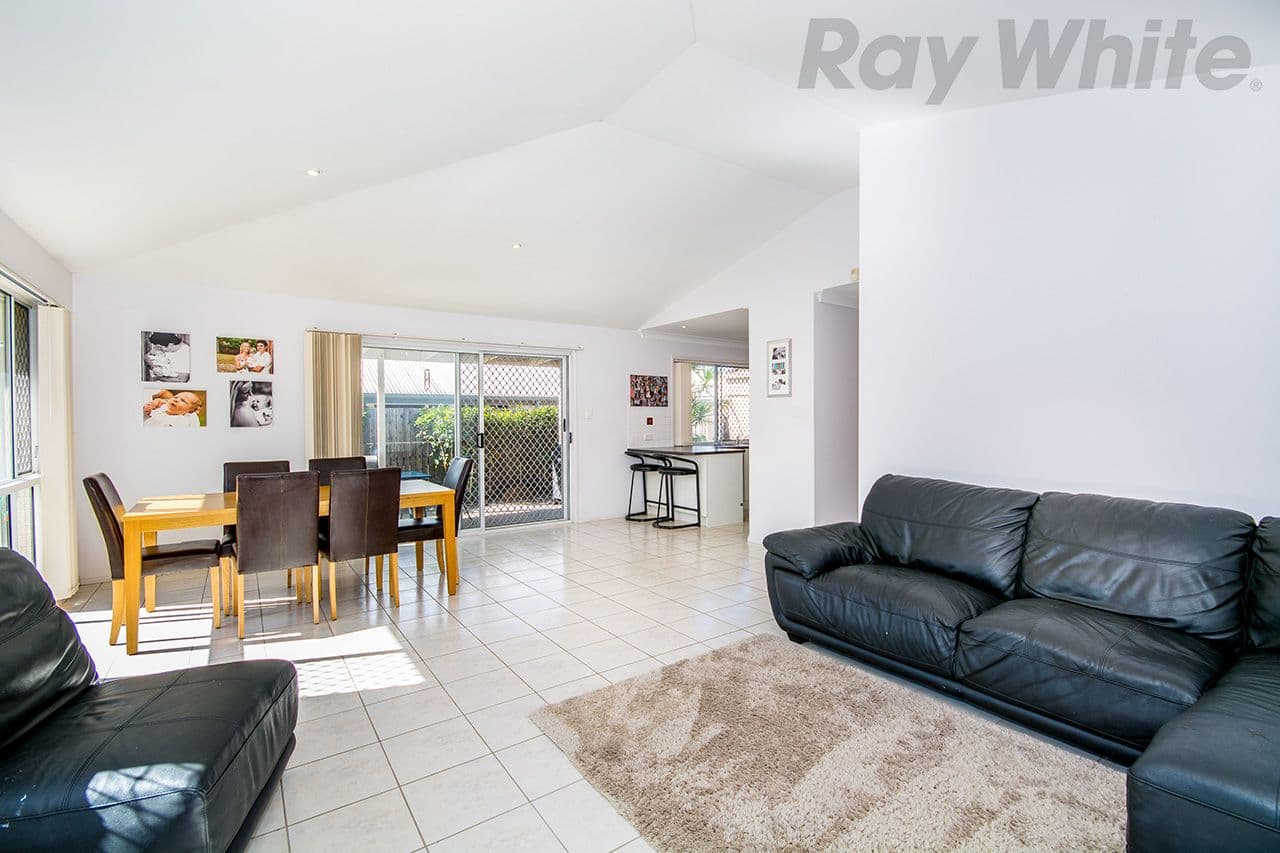 8 Paluma Court, North Lakes QLD 4509, North Lakes - Thumbnail 2