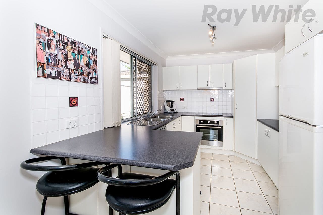 8 Paluma Court, North Lakes QLD 4509, North Lakes - Thumbnail 3
