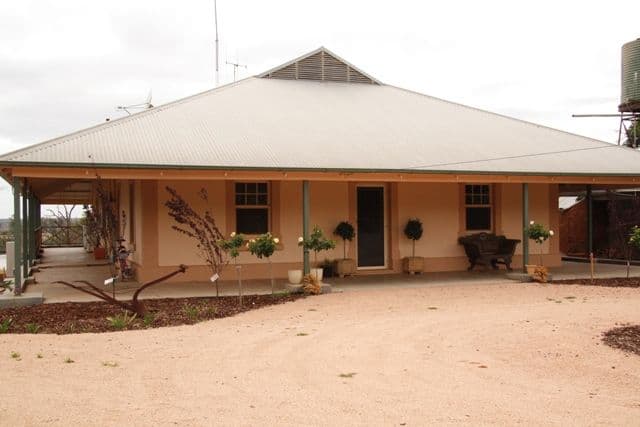 2208 Kingston Road, LOXTON SA 5333, Loxton - Thumbnail 2