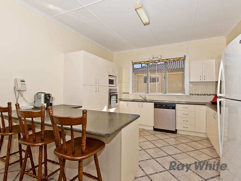 40 Hutton Road, ASPLEY QLD 4034, Aspley - Thumbnail 2