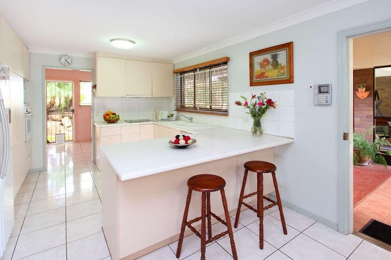 85 Priestley Road, BRIDGEMAN DOWNS QLD 4035, Bridgeman Downs - Thumbnail 3