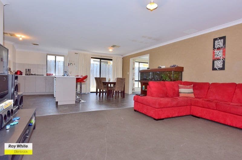 6 Redstone Trail, Ellenbrook WA 6069, Ellenbrook - Image 1